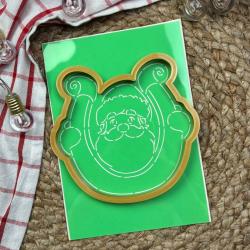 Подкова и Санта вырубка с трафаретом 13*13,7 см (TR-2)