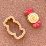 Цукерка міні вирубка для пряників 4 см (3D)