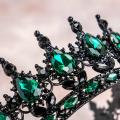 Декор для торта Корона 12 см черная с зеленым