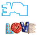 Вырубка для пряников Валентинка LOVE 9,5*5 см (3D) (фото 1 из 3)